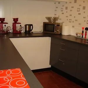  Maison d'hôtes Le Petit Dragon Rouge