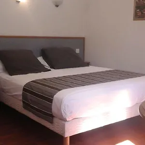 2* Hotel Boreal